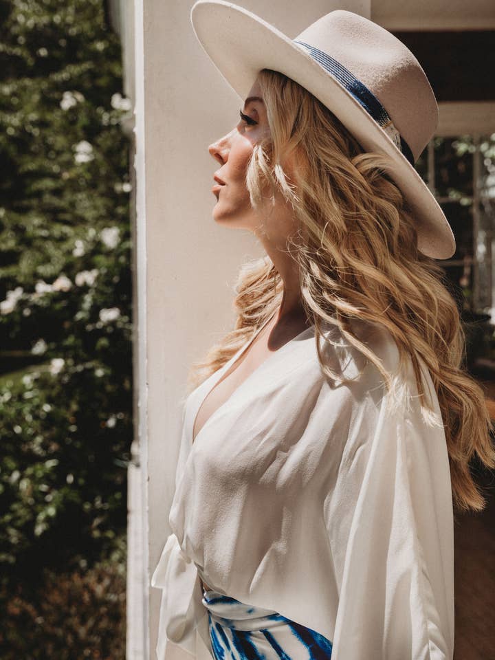 Kimono Wrap Top in White for wholesale by Sukiso