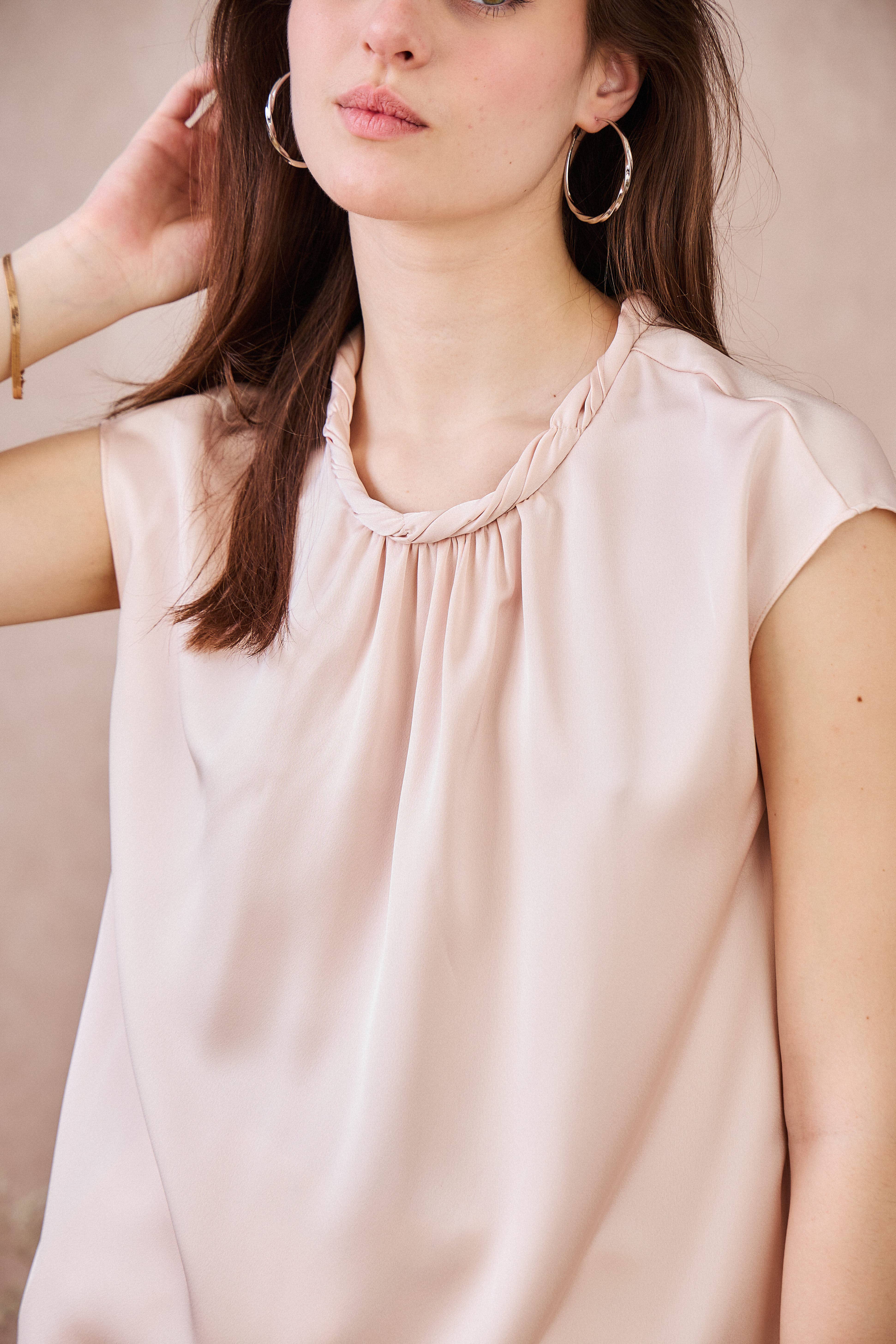 LULUMARY - Wholesale Blouse - Women's - Satin top H161A11