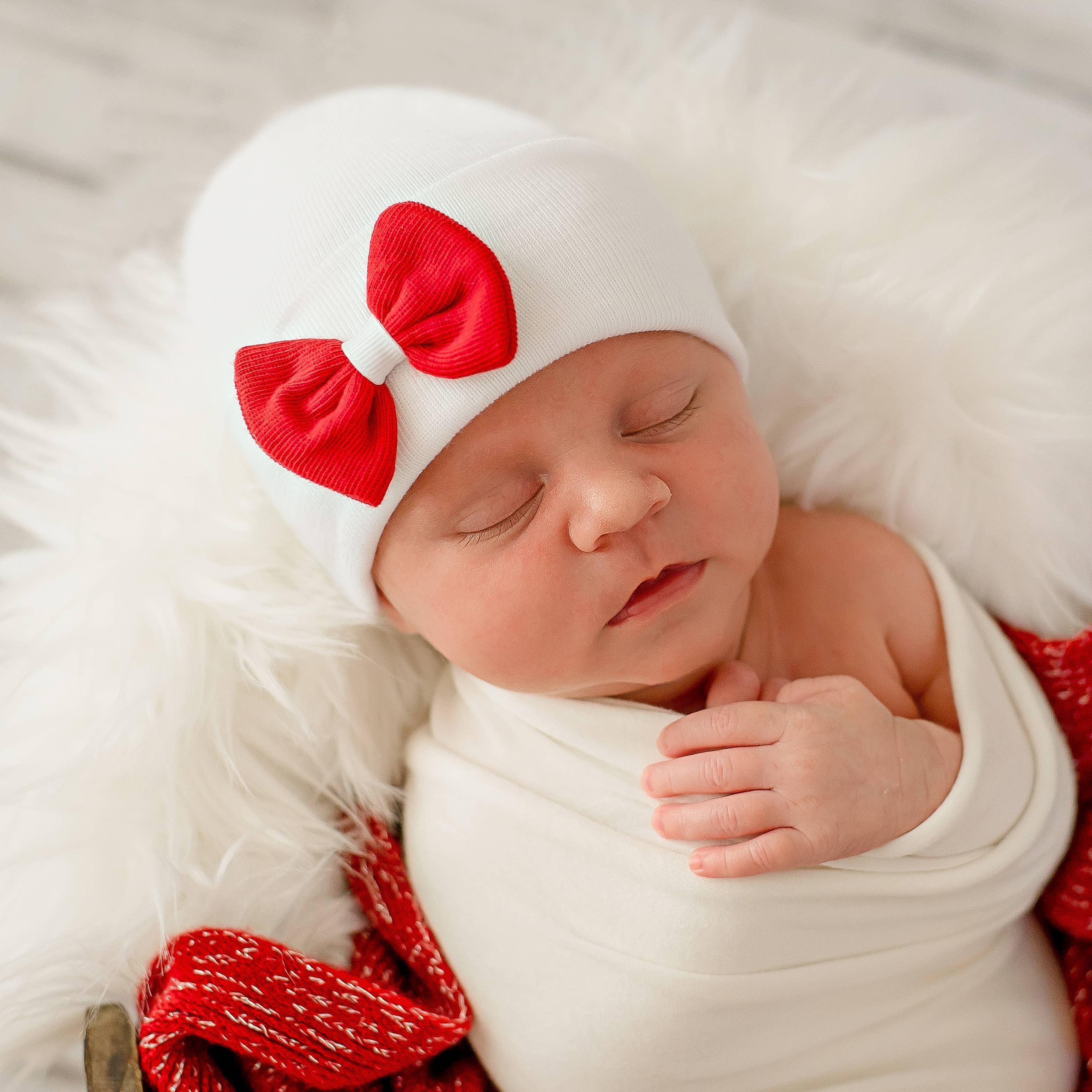 www.ilybean.com - Wholesale Newborn/Knit Hat - Baby - White, Pink, or Red Hat Mini Bow Newborn Girl Hospital Hat2