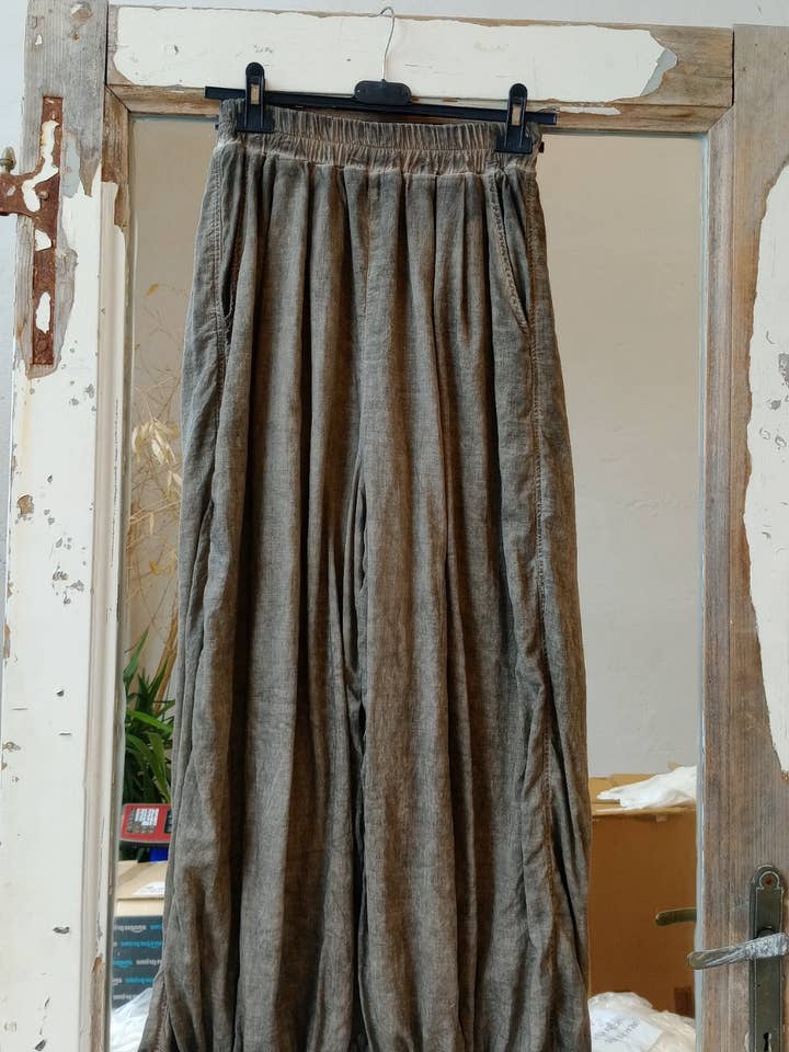 Pantaloni Harem a Doppio Strato per la vendita all'ingrosso da parte di Baci & Amici Fashion - US Continental