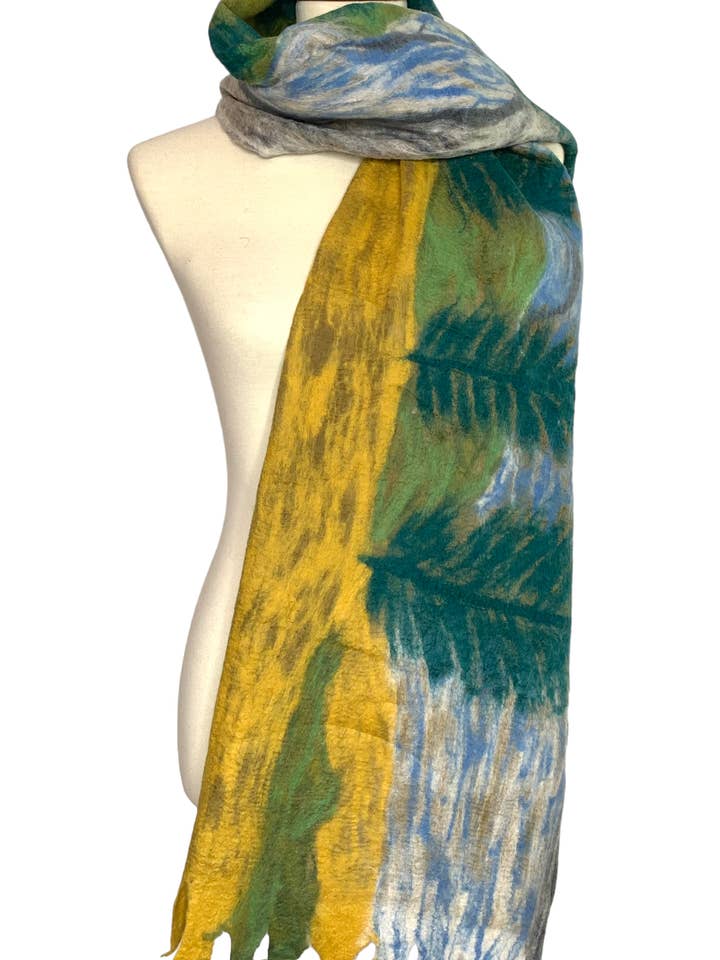 Weizenfeld-Schal für den Großhandel von Pomegranate Moon