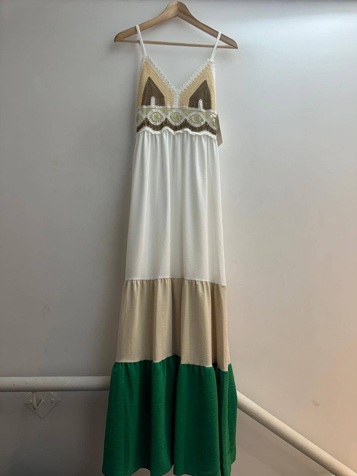 LORIANE - Venta al por mayor Vestido - Mujer - Vestido largo sin mangas bordado, talla única16