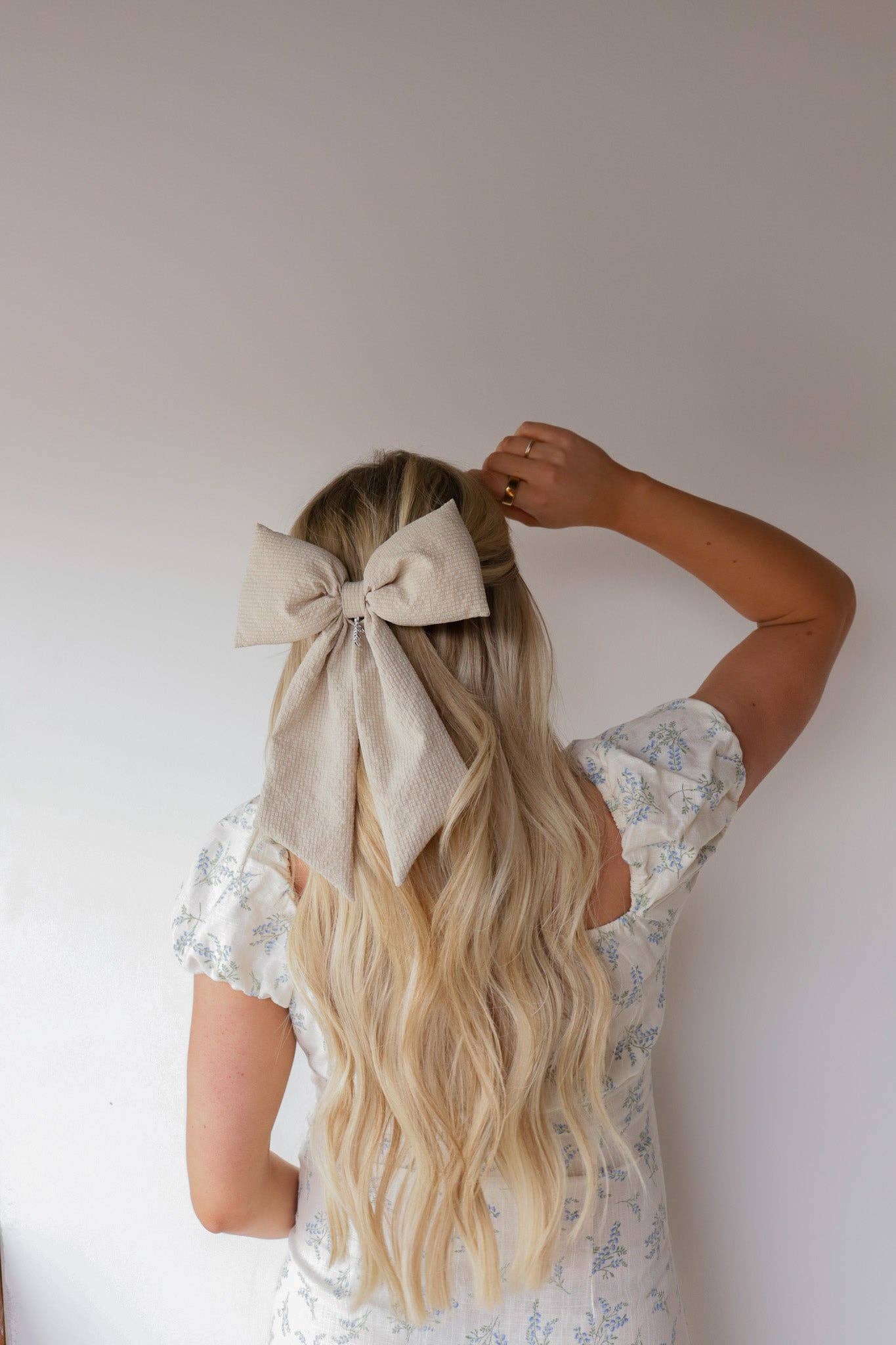 KAXI – Großhandel Haarschleife – Damen – BLOOM PUFFY SCHLEIFE7