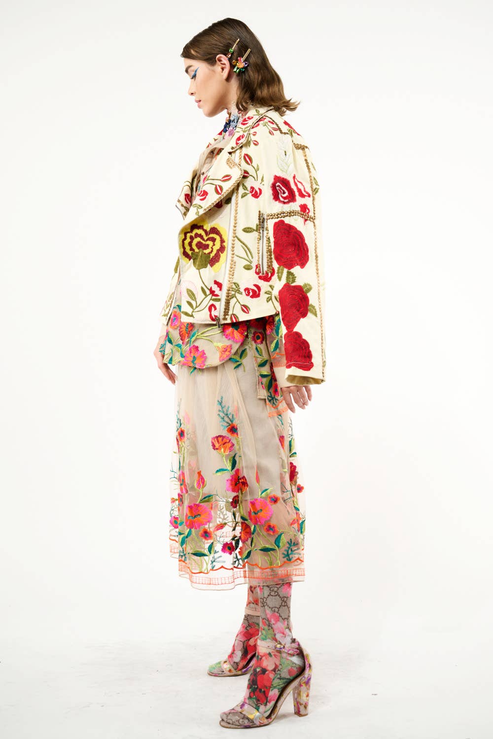 Blu Denim Camicia vintage con ricamo floreale di tulipani in vendita all'ingrosso su Faire45