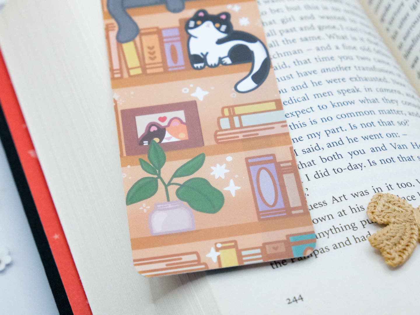 Sparkles in the Wild - Wholesale Bookmark - Marque-page Amoureux des Chats et des Livres2