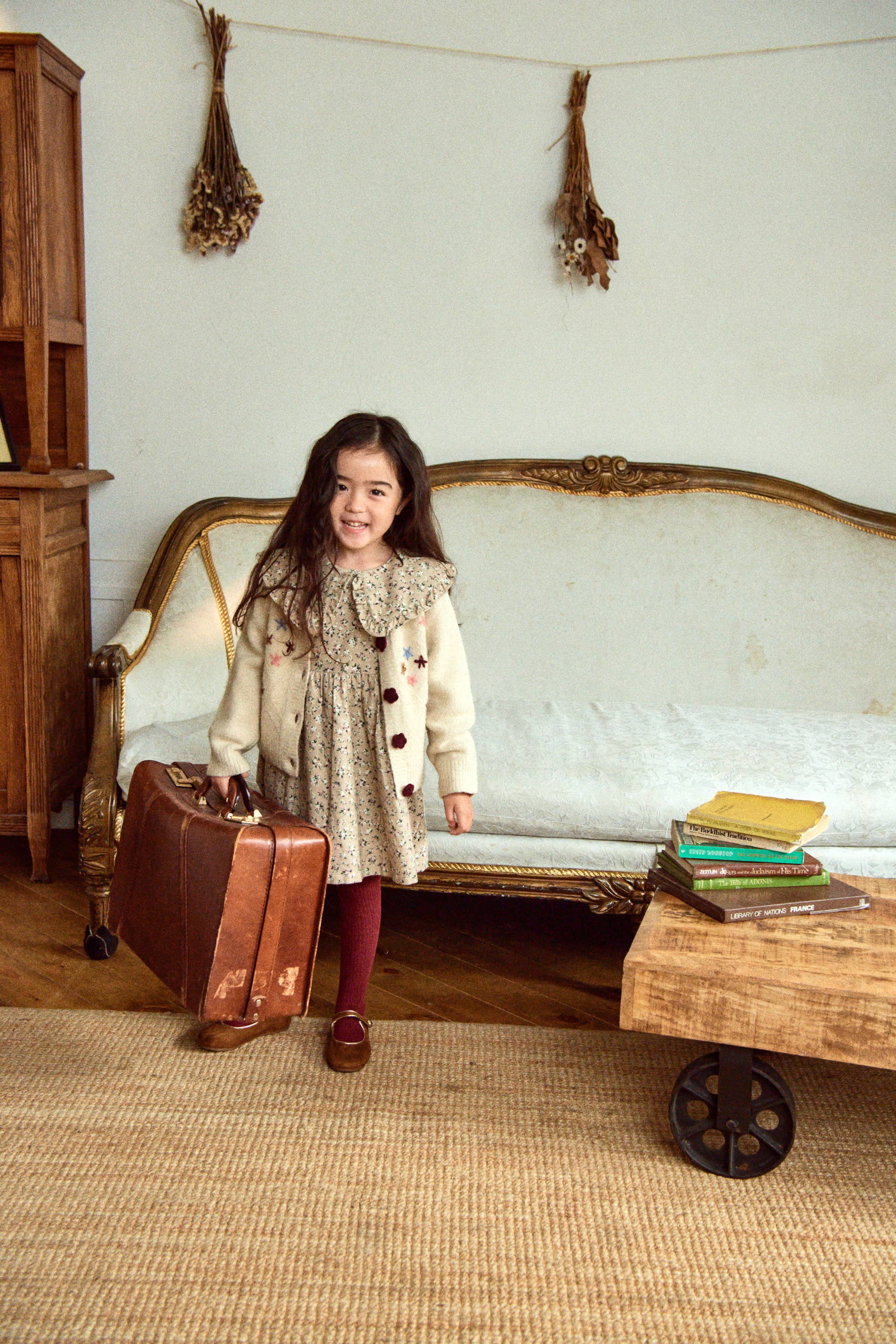 ToTo Heros - Wholesale Jurk - Kinderen - Bloemenprint jurk met kraag en mini tas7