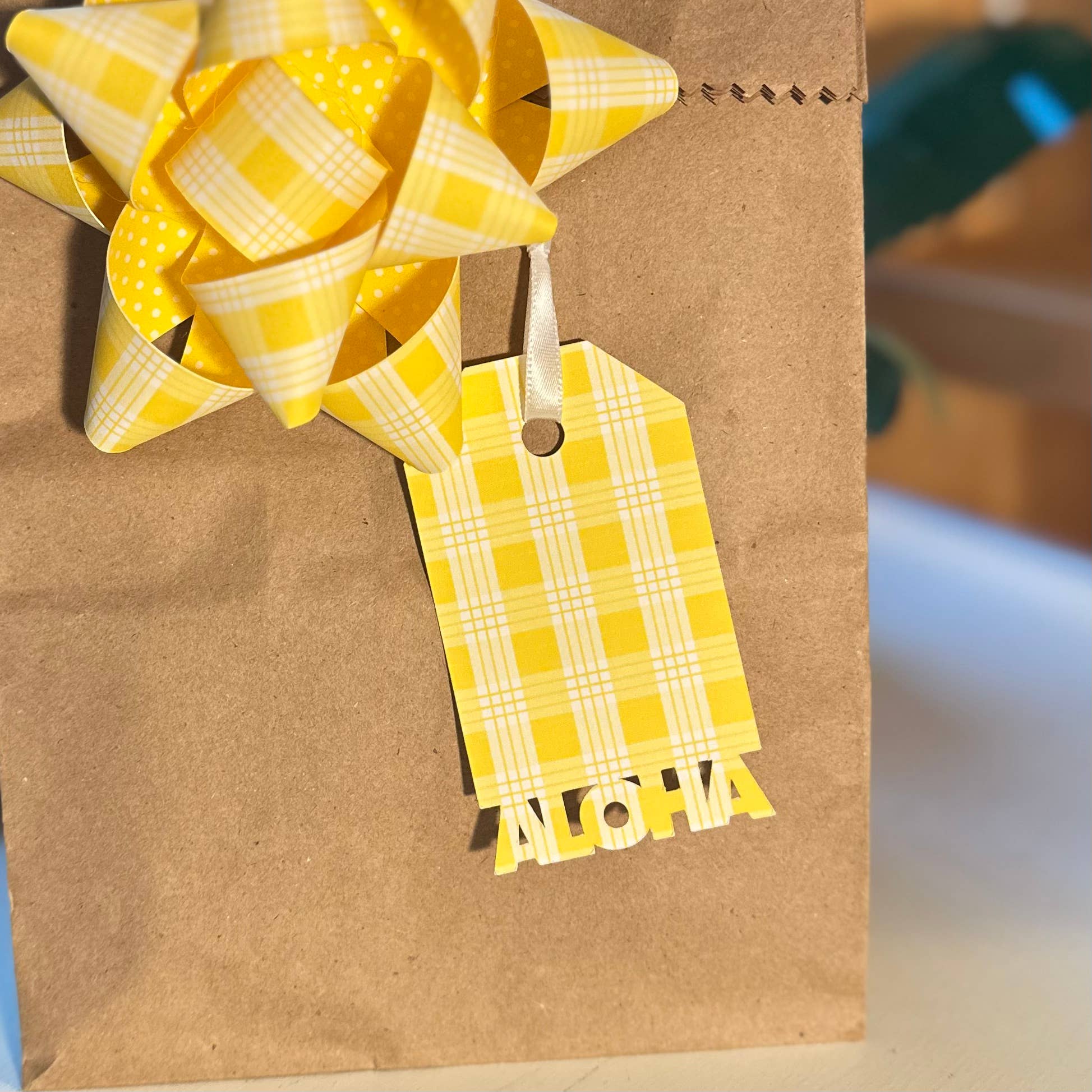 Handmade Aloha Kauai - Wholesale Gift Tag - Handmade Paper Gift Tags - Aloha Set of 64