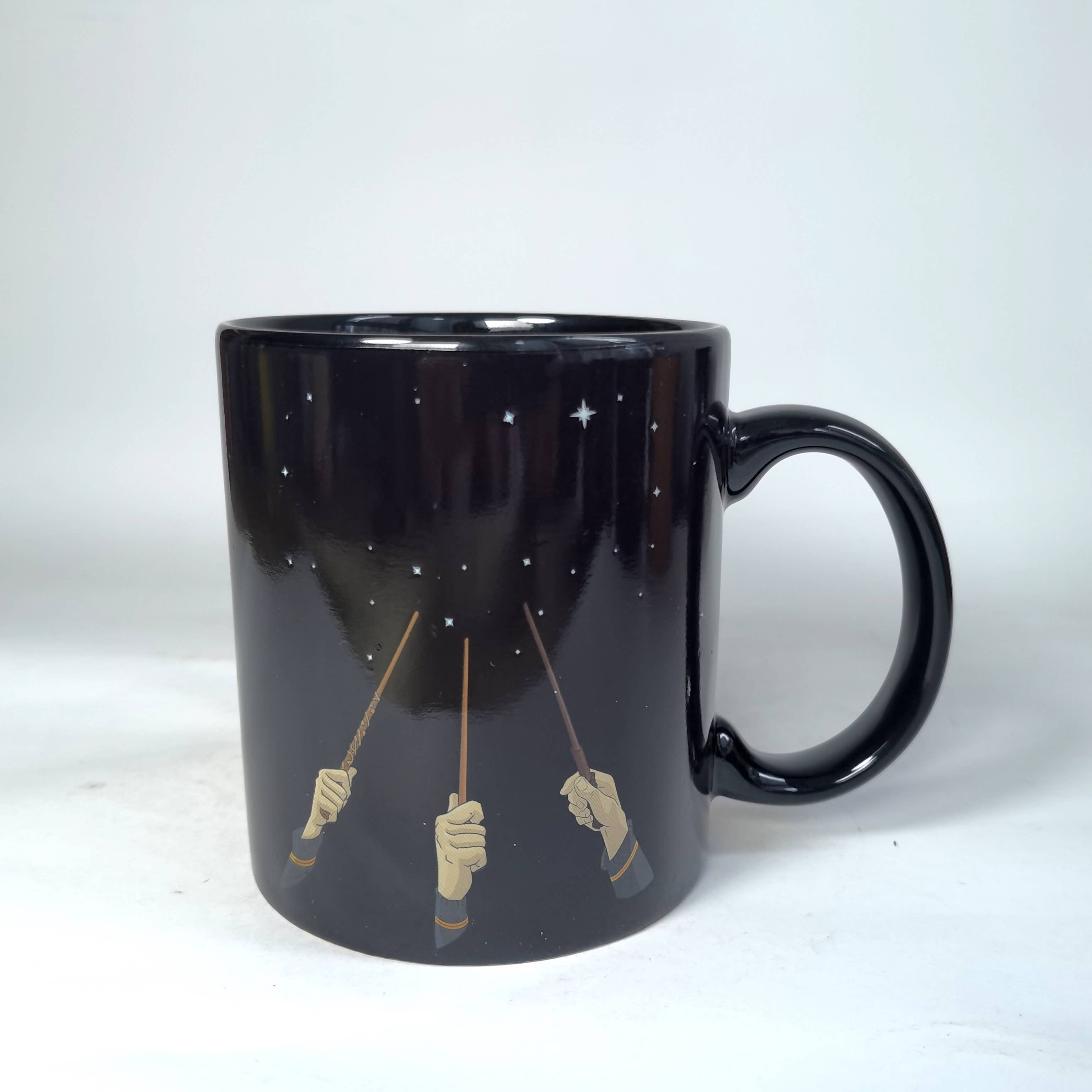 Silver Buffalo - Wholesale Coffee Mug - Harry Potter Wand Reveal Heat Reveal Boxed 20oz Ceramic Mug3