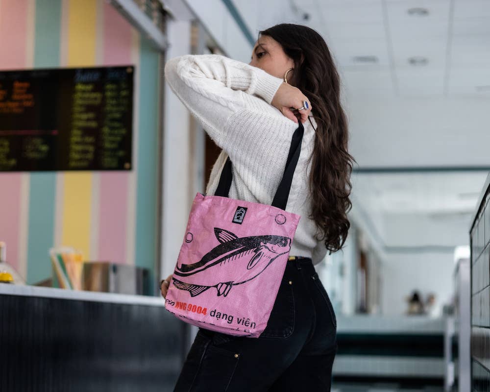 TORRAIN Recycled Bags - Wholesale Tote Bag - Women's - Albi Sustainable Crossbody Tote Bag6