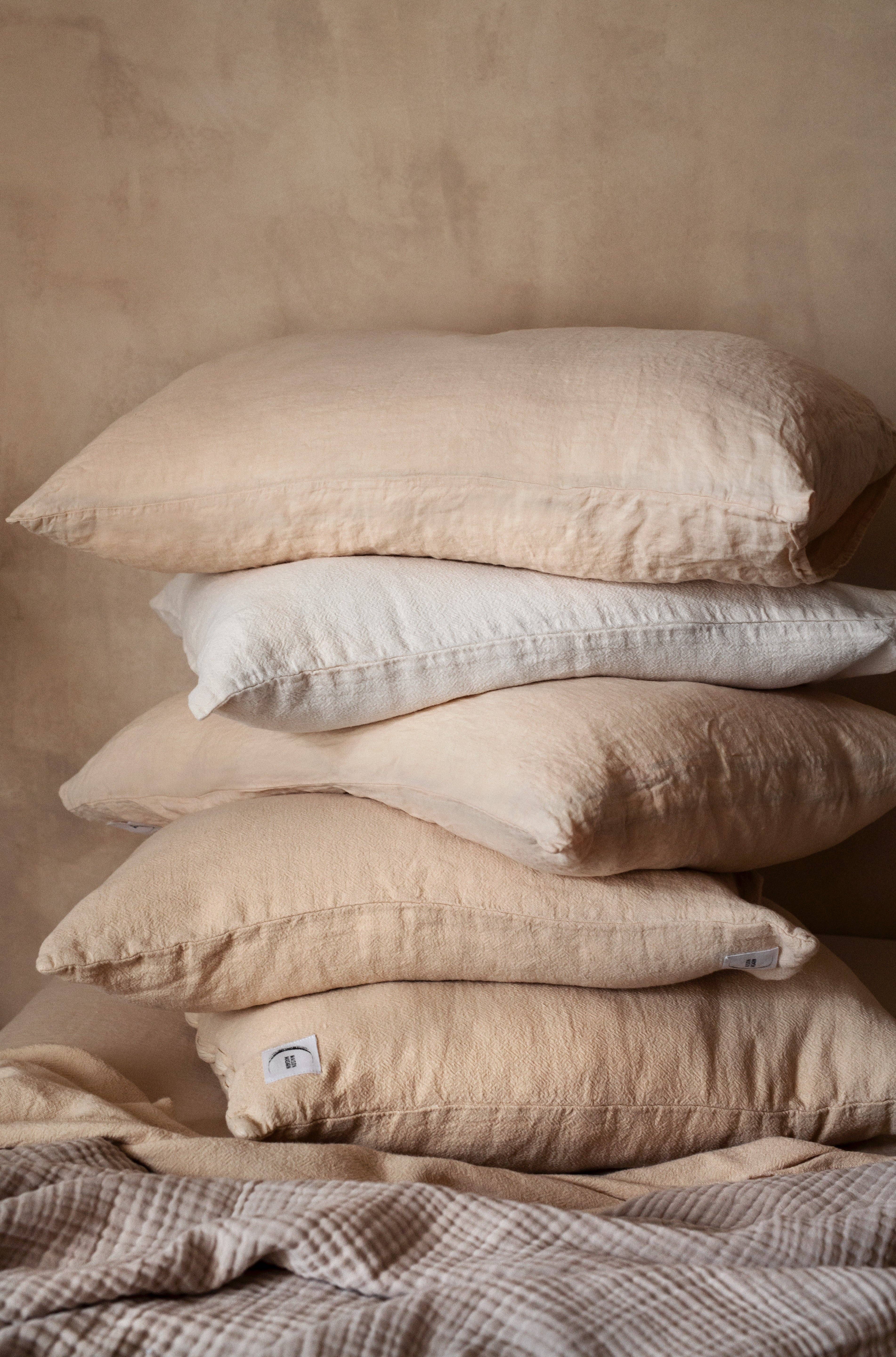 Maison Masarin - Wholesale Duvet Cover - French washed linen fitted sheet - spring summer collection6