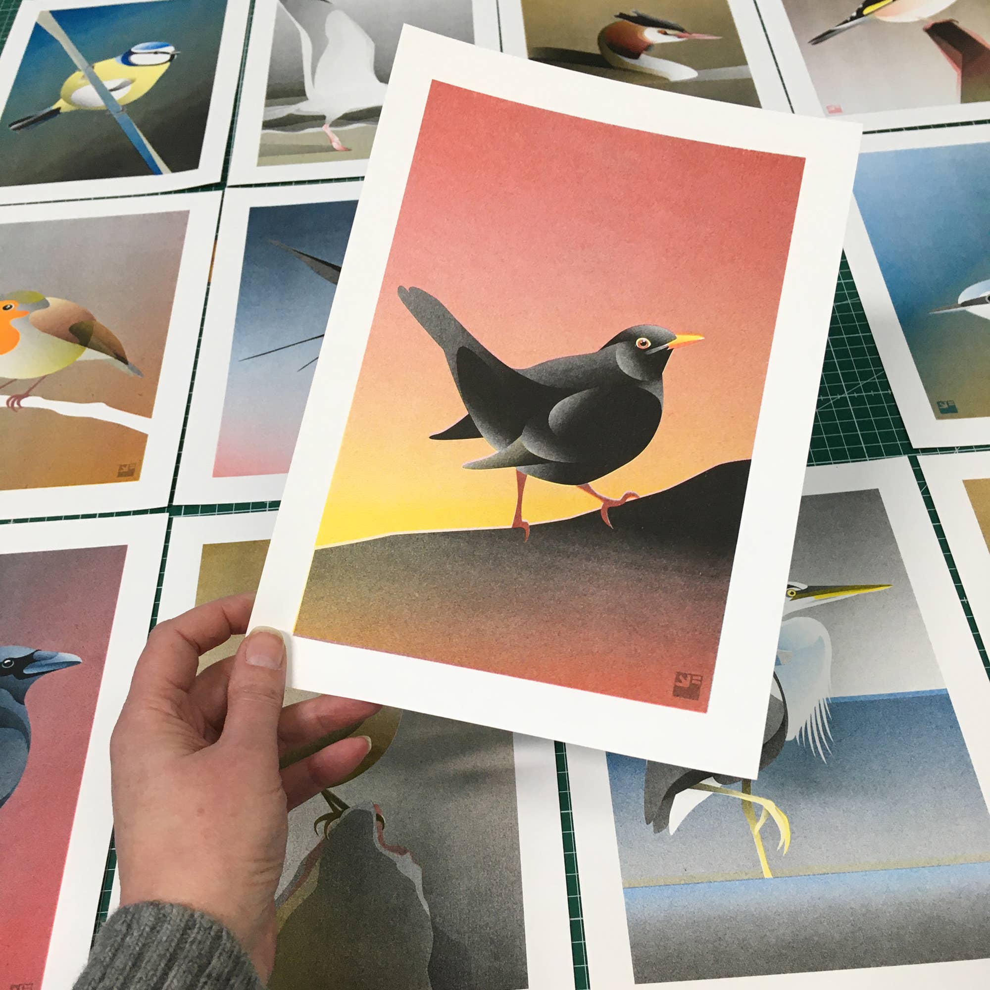 VrijFormaat - Wholesale Art Print - riso print - Blackbird - Bird art print - A41