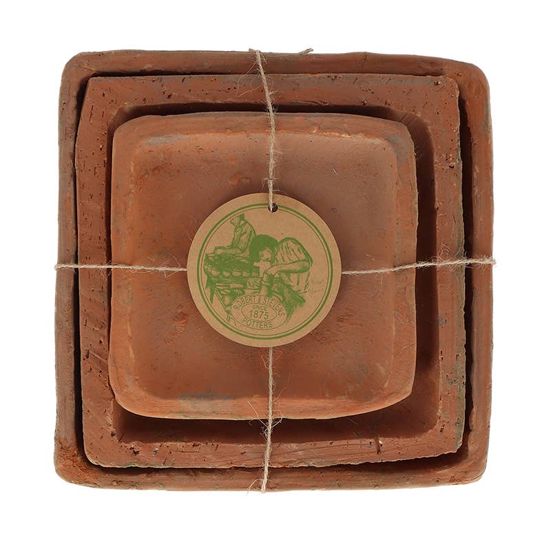 Esschert Design USA - Wholesale Plant Pot - Aged Terracotta Set of 3 Square Saucers for AT052