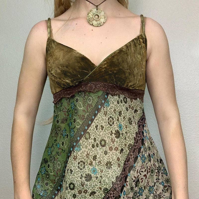 Green 2025 NEW Vintage Floral Lace Cami Top for wholesale on Faire2