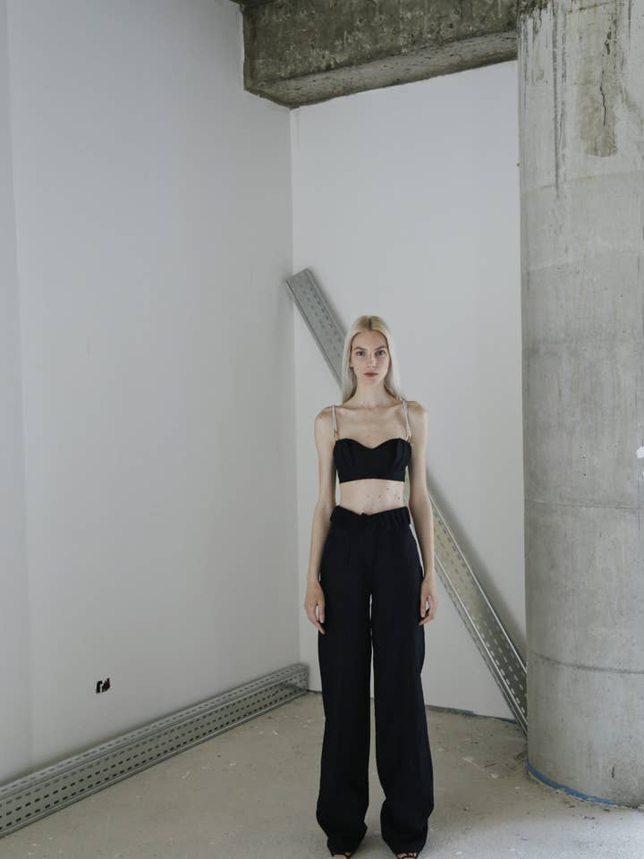 Anja Svart Linne Set för wholesale av MAET