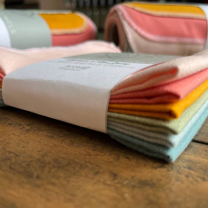 Serviettes sans papier - Solides arc-en-ciel pastel pour la vente par Planet B, Inc.