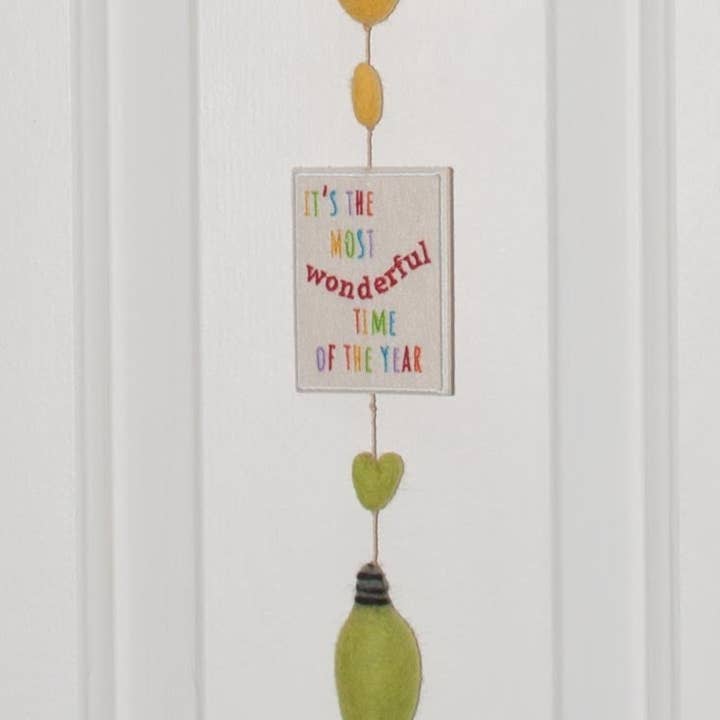 It’s the Most Wonderful Time of the Year Heart String for wholesale by bandana love