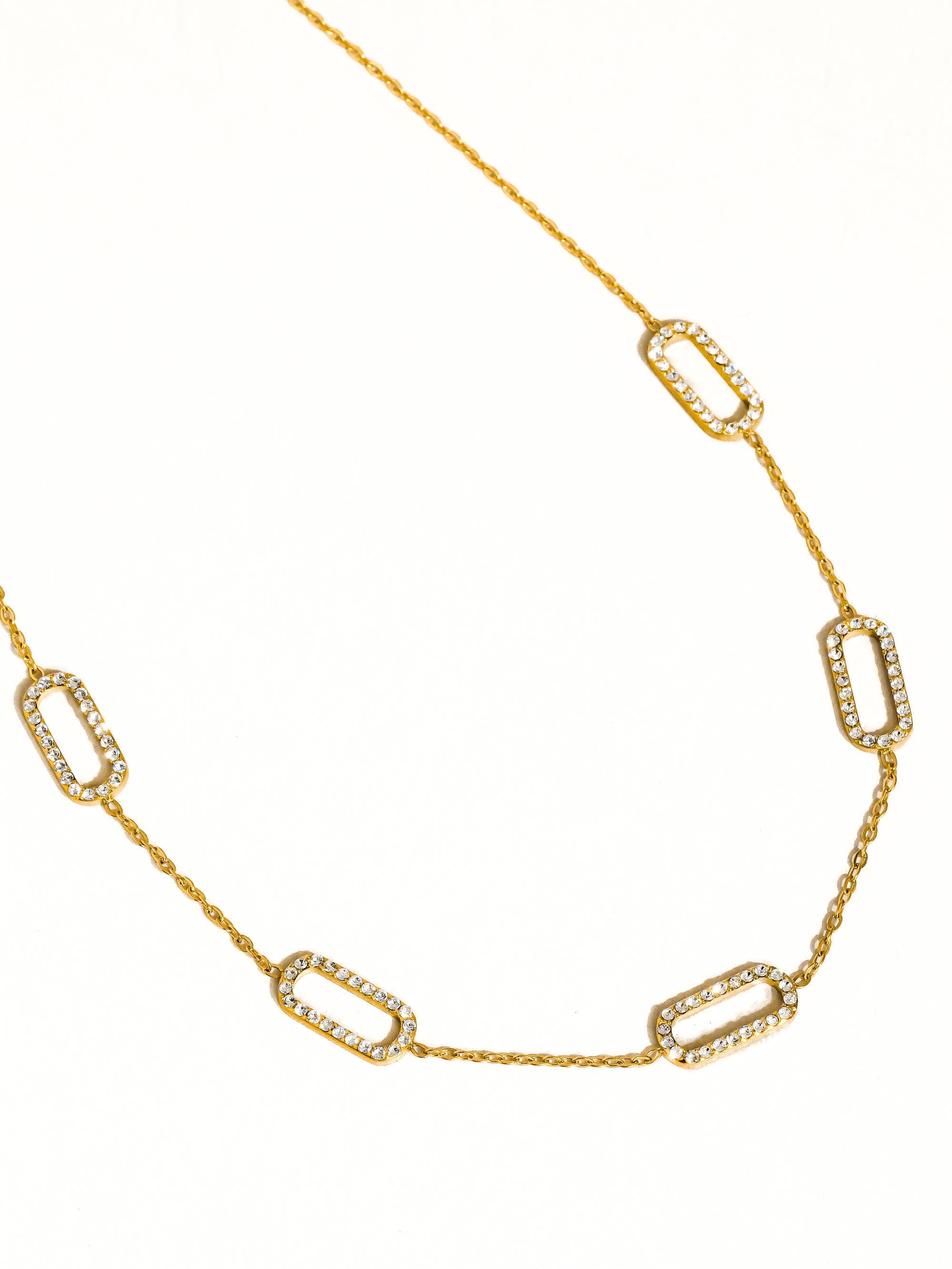 Burnisse 18K Gold Non-Tarnish Dainty Chain Necklace for wholesale on Faire5