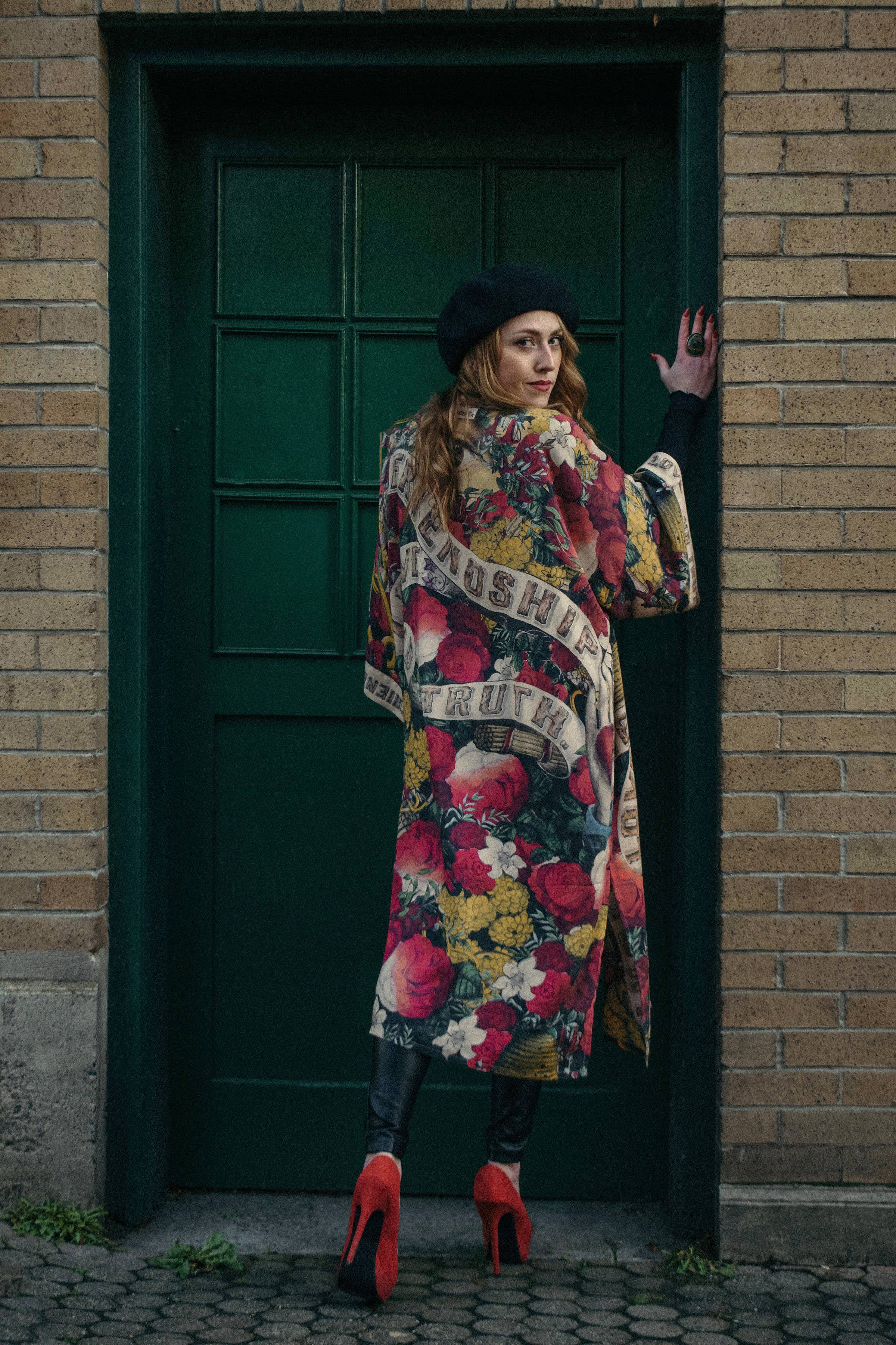 Market of Stars (USA) - Wholesale Kimono - Women's - Friendship Love & Truth Opera Duster Kimono Robe