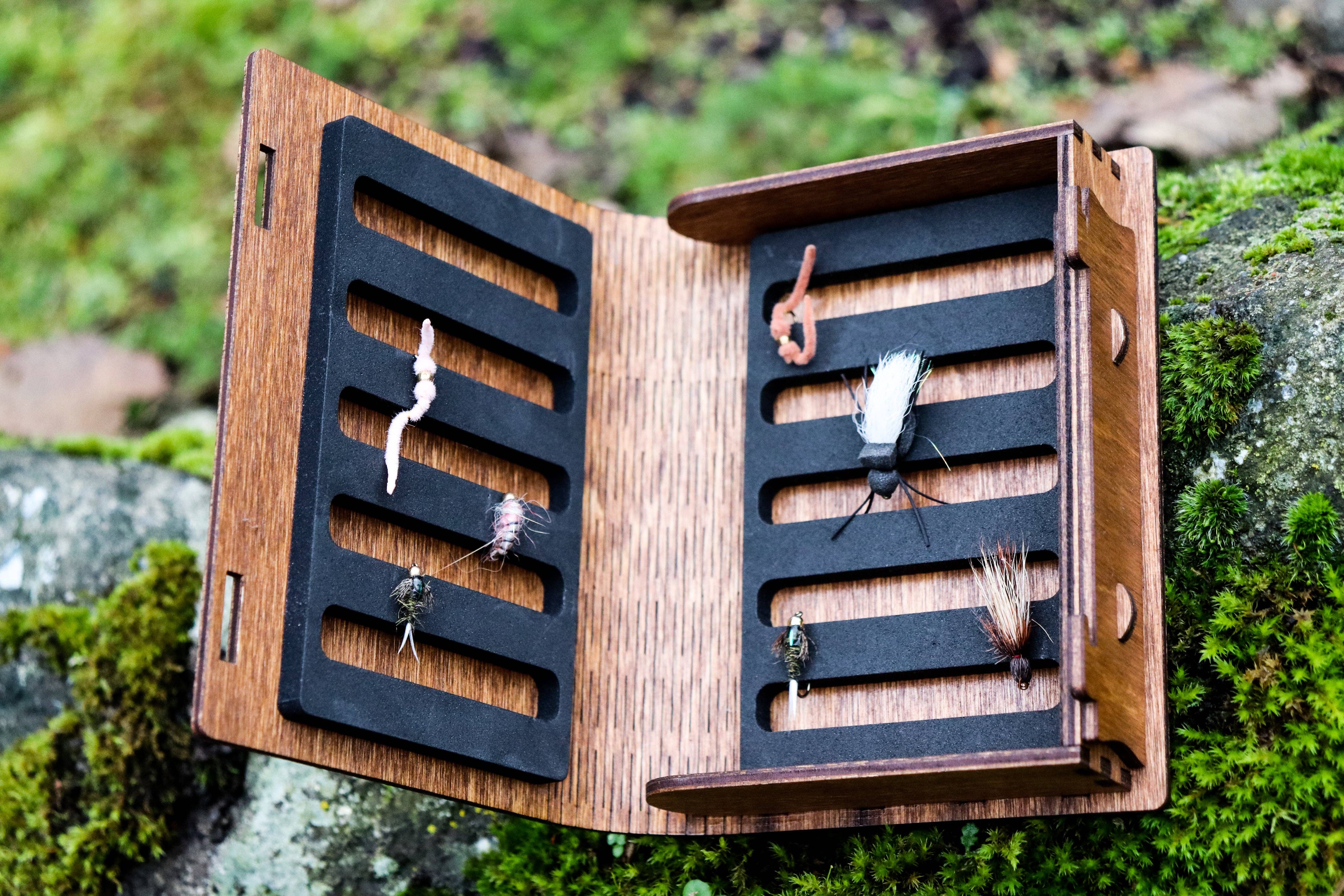 Wholesale Fly Box Laser Engraved with Living Hinge dry fly image for your store Faire