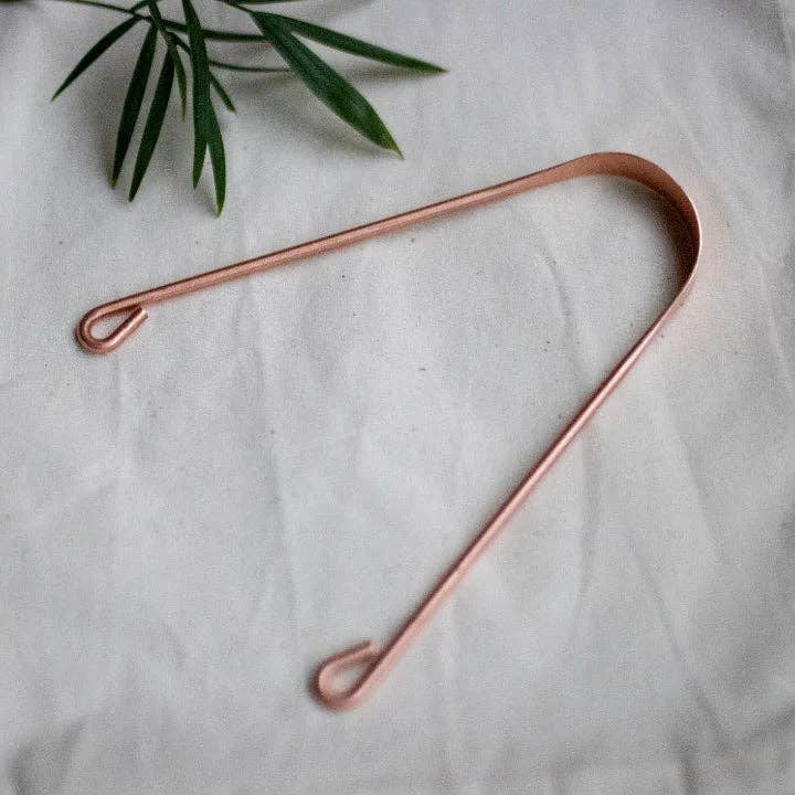 Us and The Earth - Wholesale Oral Care Set - Eco Smiles Box - Chemical Free Tooth Care7