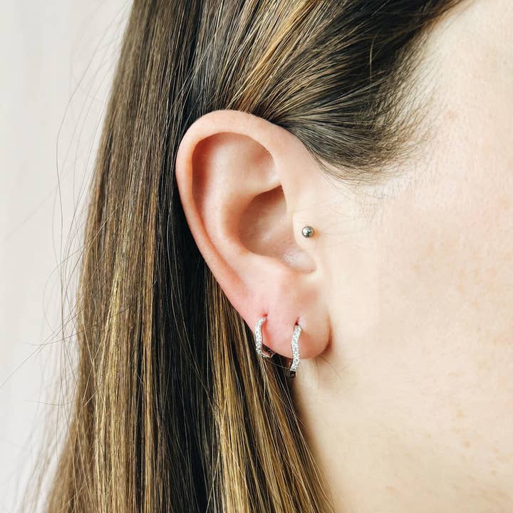 Horace Jewelry - Wholesale Hoop Earrings - Small Wolka