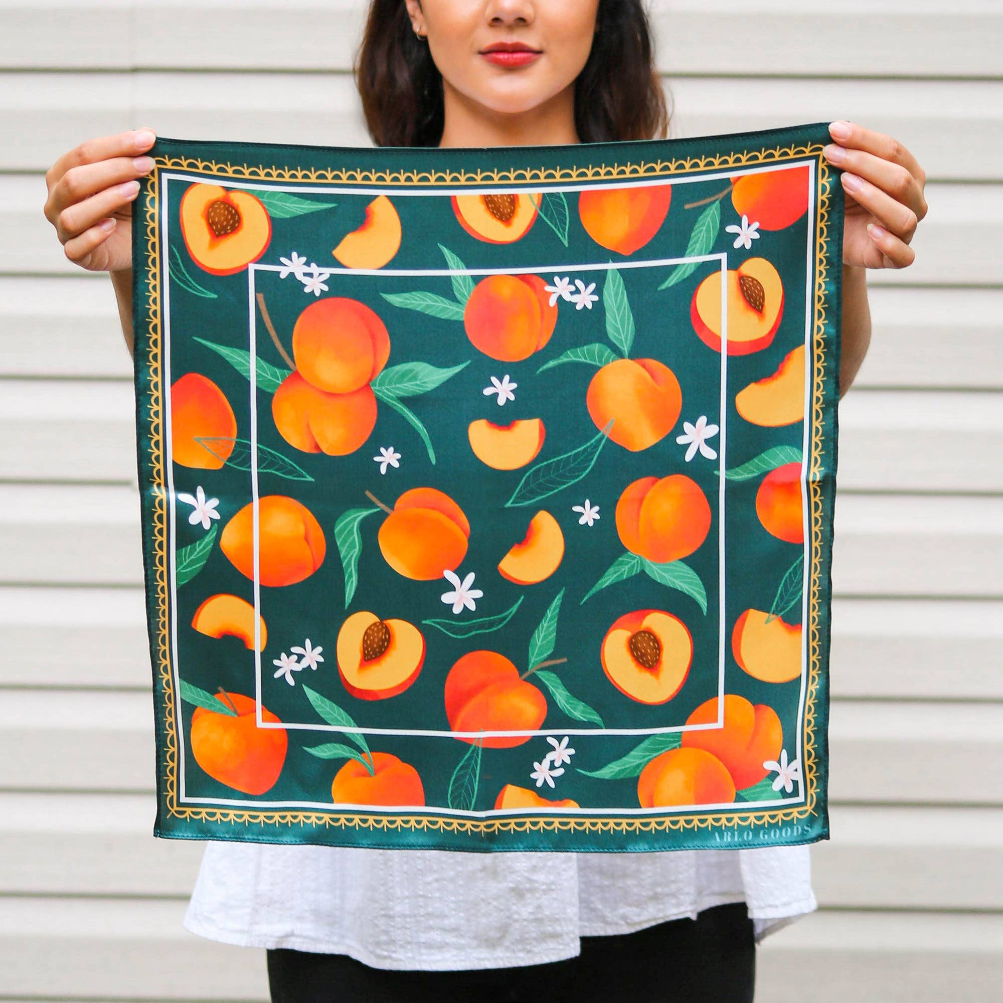 Arlo Goods - Vente Écharpe – femme - Foulard en soie pêche1