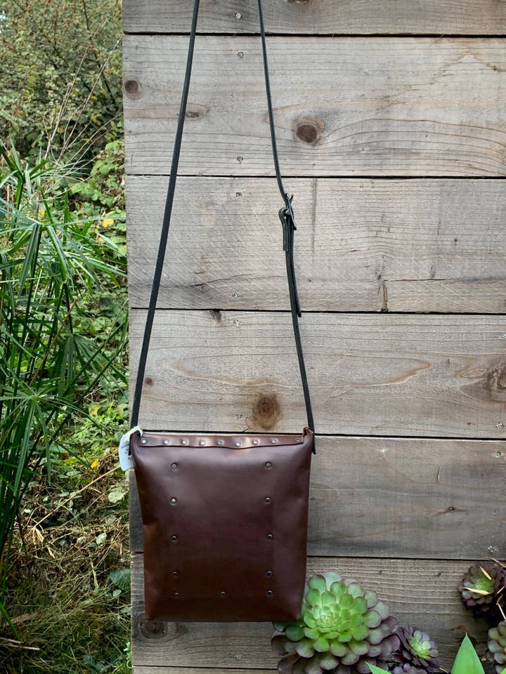 Deep Brown Urban Satchel for wholesale by Jumping-Jax