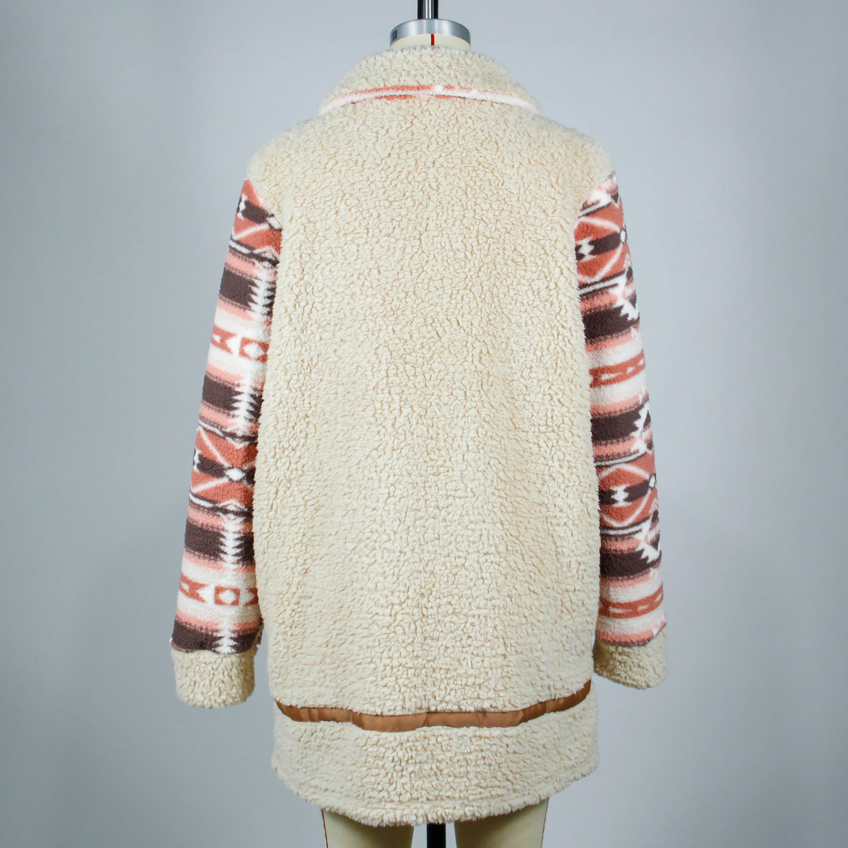 HIDDENBRAND - Wholesale Fur/Faux Fur Coat - Women's - Aztec patchwork sherpa zip coat4