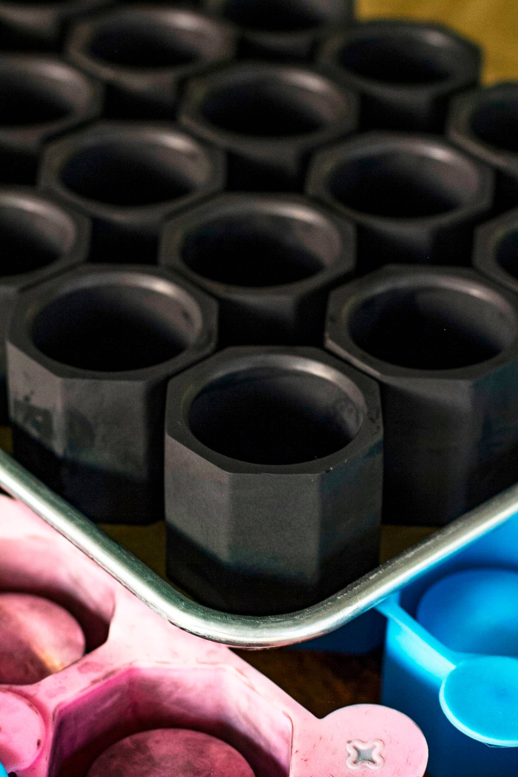 Tenn Prairie - Wholesale Match Holder - Concrete Match Holder – Modern Design with 2-Inch Safety Matches38