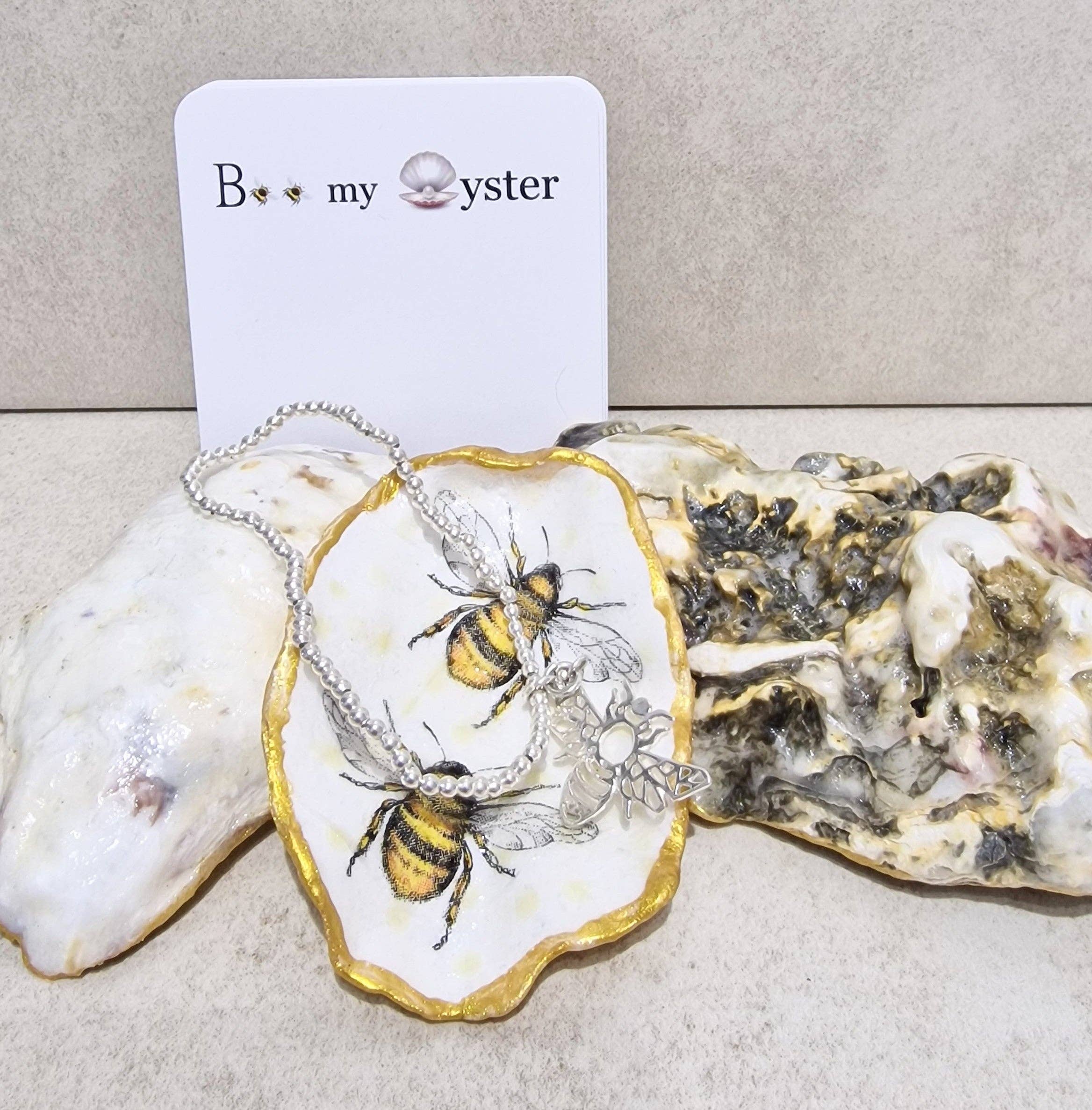 Bee my Oyster - Wholesale Jewelry Dish - Bumble Bee Duo Oyster Shell Decorative Trinket Dish 7cm2