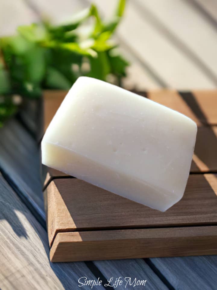 ROSEMARY PEPPERMINT SHAMPOO BAR- vegan, for all hair types. all natural, handmade cold process herbal shampoo bar for wholesale by Simple Life Mom