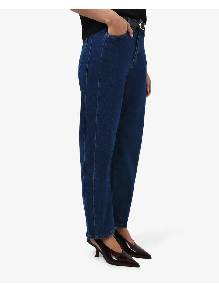 Classic Blue Forcast Women's Bondi Barrel Leg Jeans for wholesale on Faire3
