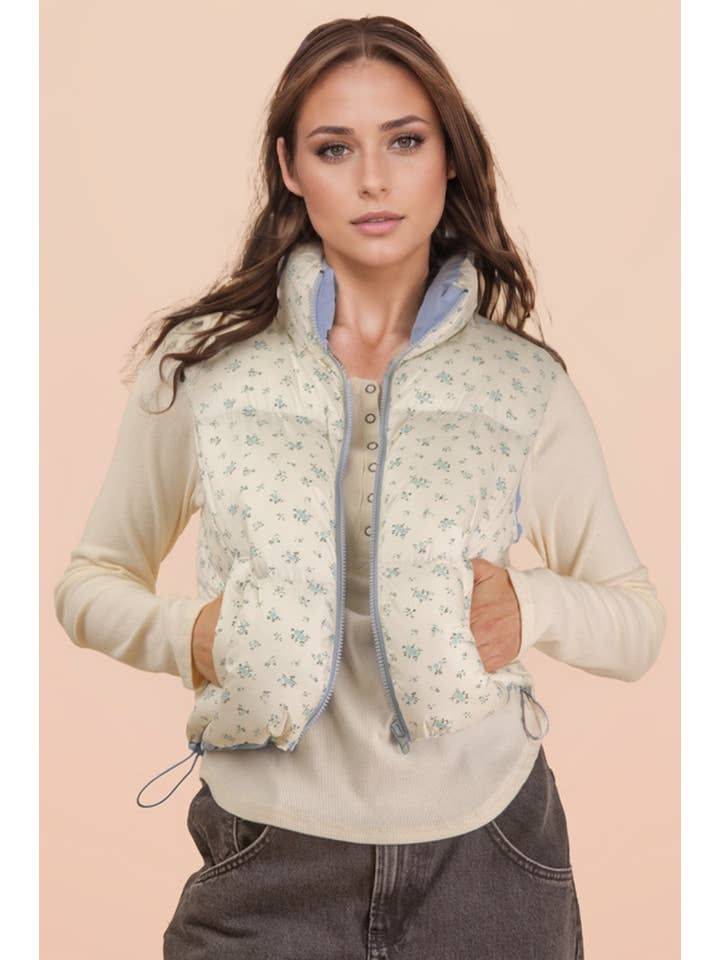 VERY J - Wholesale Outerwear Vest - Women's - NJ90395-Floral Printed Cropped Puffer Vest1