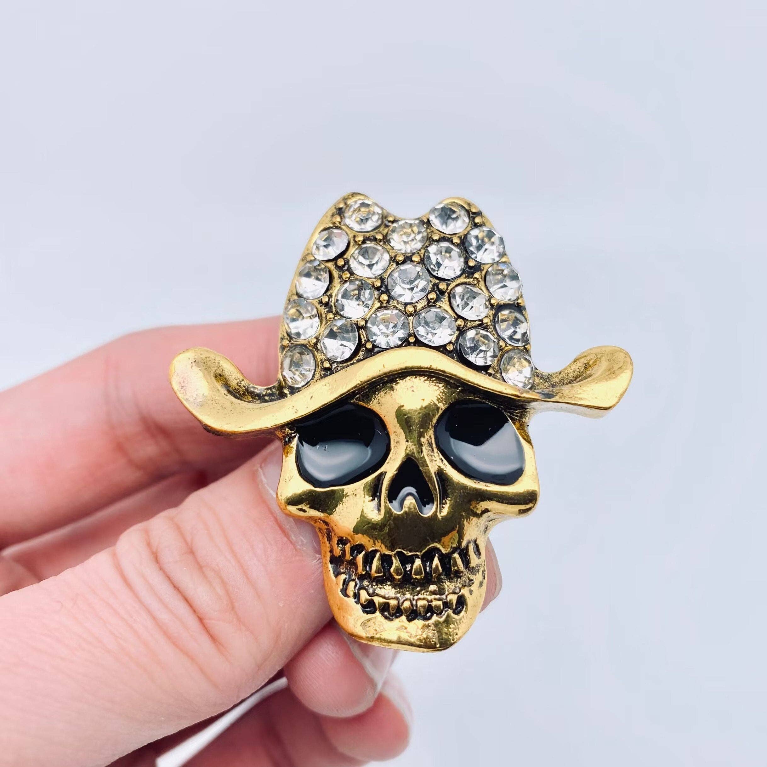 Mio Queena - Vente Broches - Broche créative multi styles, épingle pour tailleur femme1