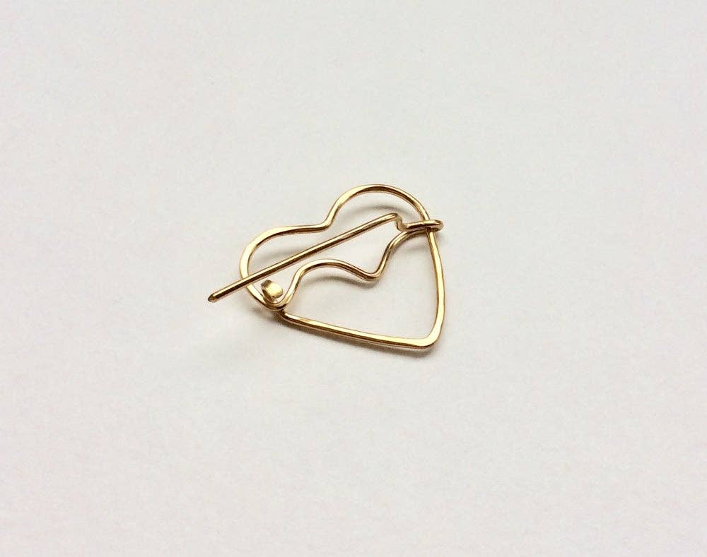 Cinq - Wholesale Brooch - Heart pin