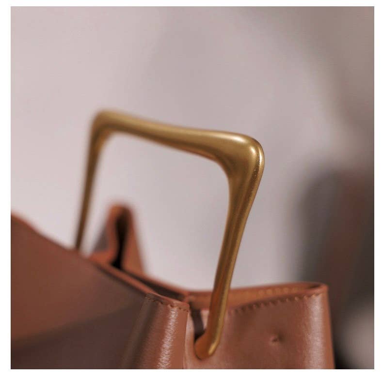 Sook Stainable – wholesale Top handle bag – women's – Geometric Artistic Design Metal Handle Leather Bag22