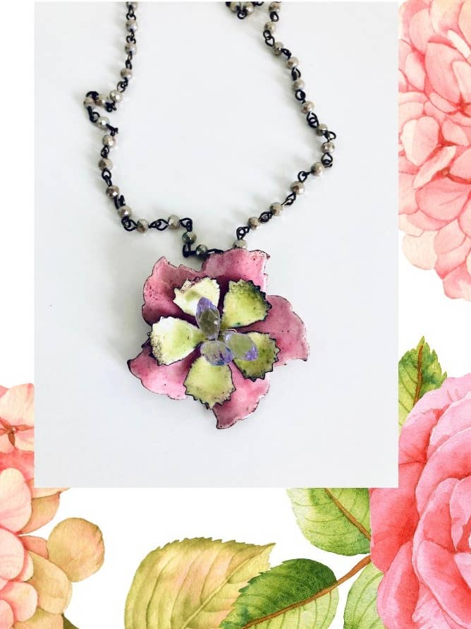 NY!!! Emalje blomst halskæde for engroshandel hos Michelle DaRin Jewelry