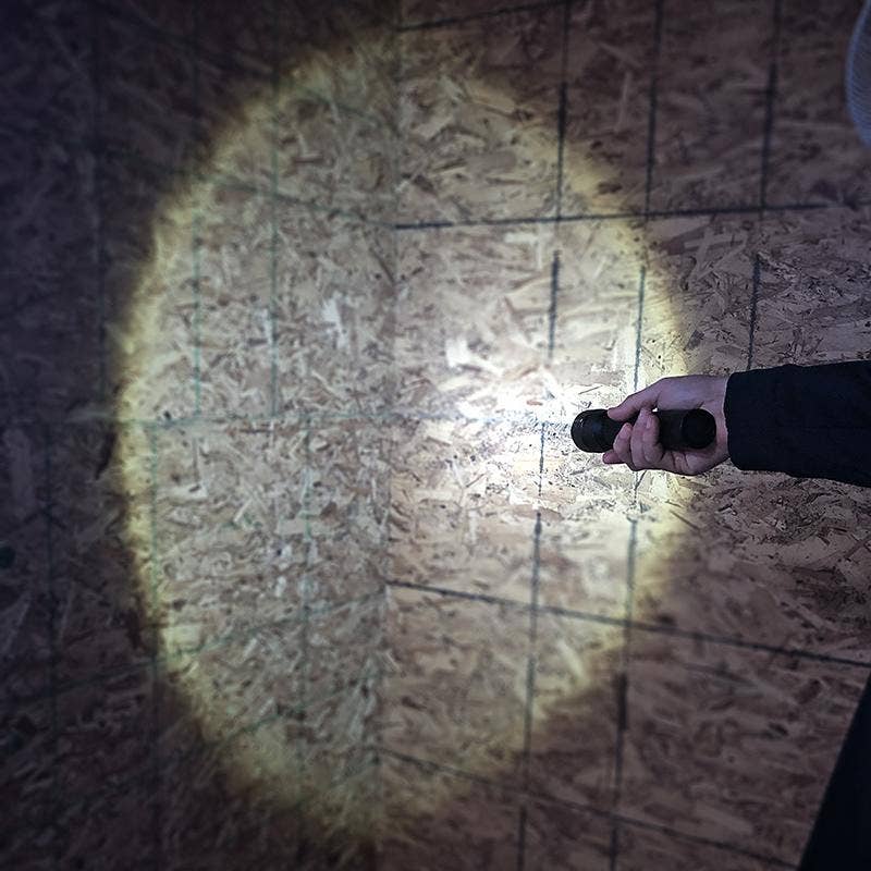 Flipo Group, Ltd. - Wholesale Flashlight - Stinger Tactical 2,000 Lumen Flashlight6