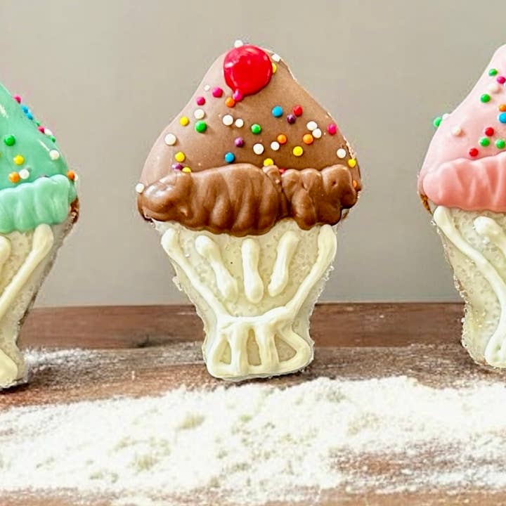 Mini Old Fashion Sundaes dog treats for wholesale by YumYum4DOGS