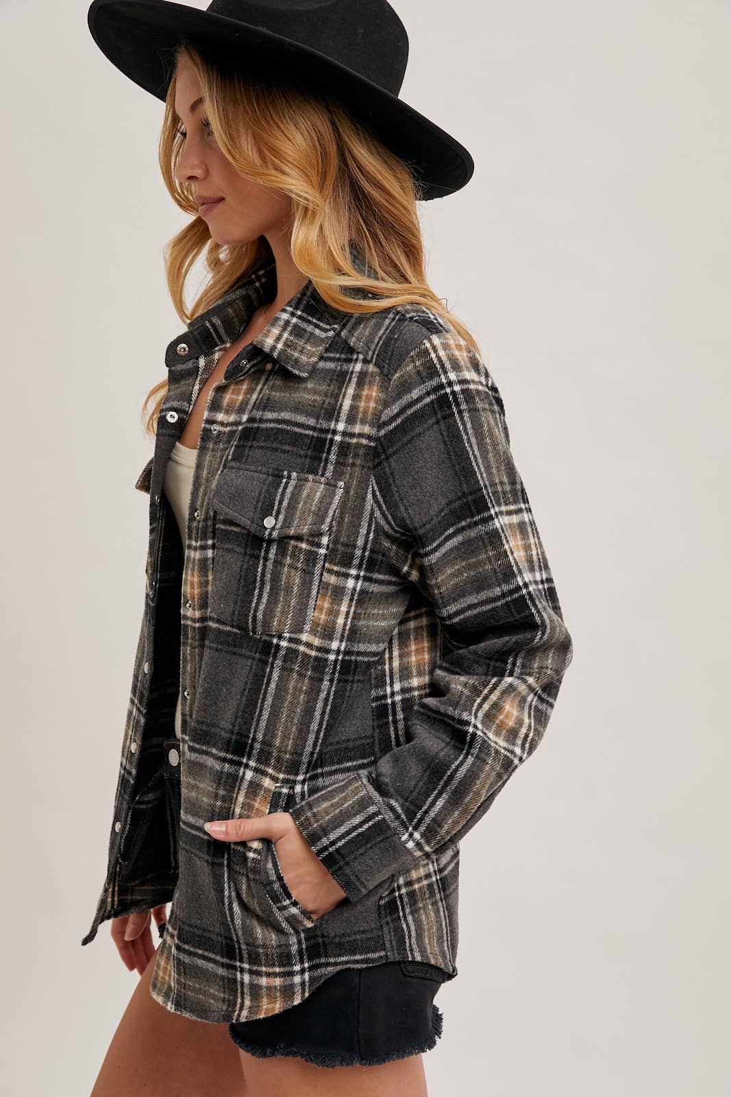 Bluivy - Wholesale Shirt Jacket/Shacket - Women's - BUTTON DOWN PLAID SHACKET7