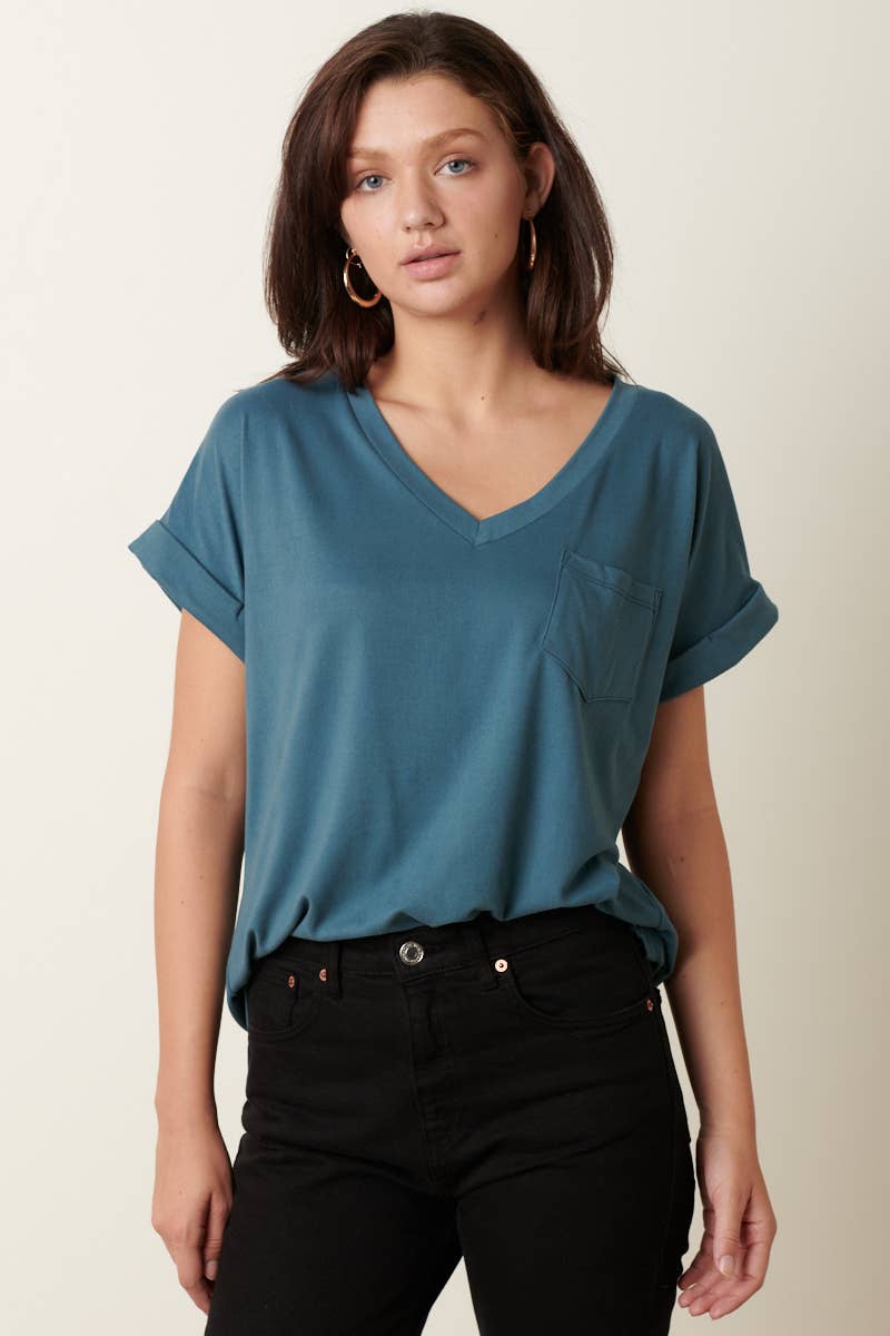 mittoshop – Engroshandel Strikket top - Dame – T9153 - DTY V-HALS MED 1 LOMMEDETALJE DOLMAN STRIKKET TOP63