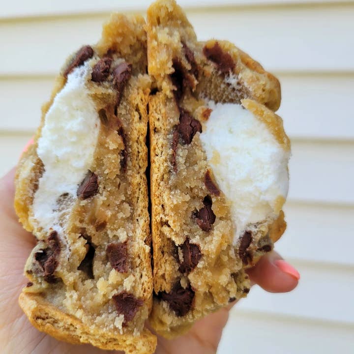 My Big Fat Cookie - Wholesale Cookie - STUFFED: S'mores