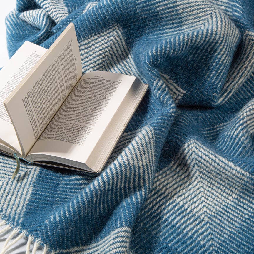 Heating & Plumbing London - Wholesale Throw Blanket - Pure New Wool Blanket - Swinging London3