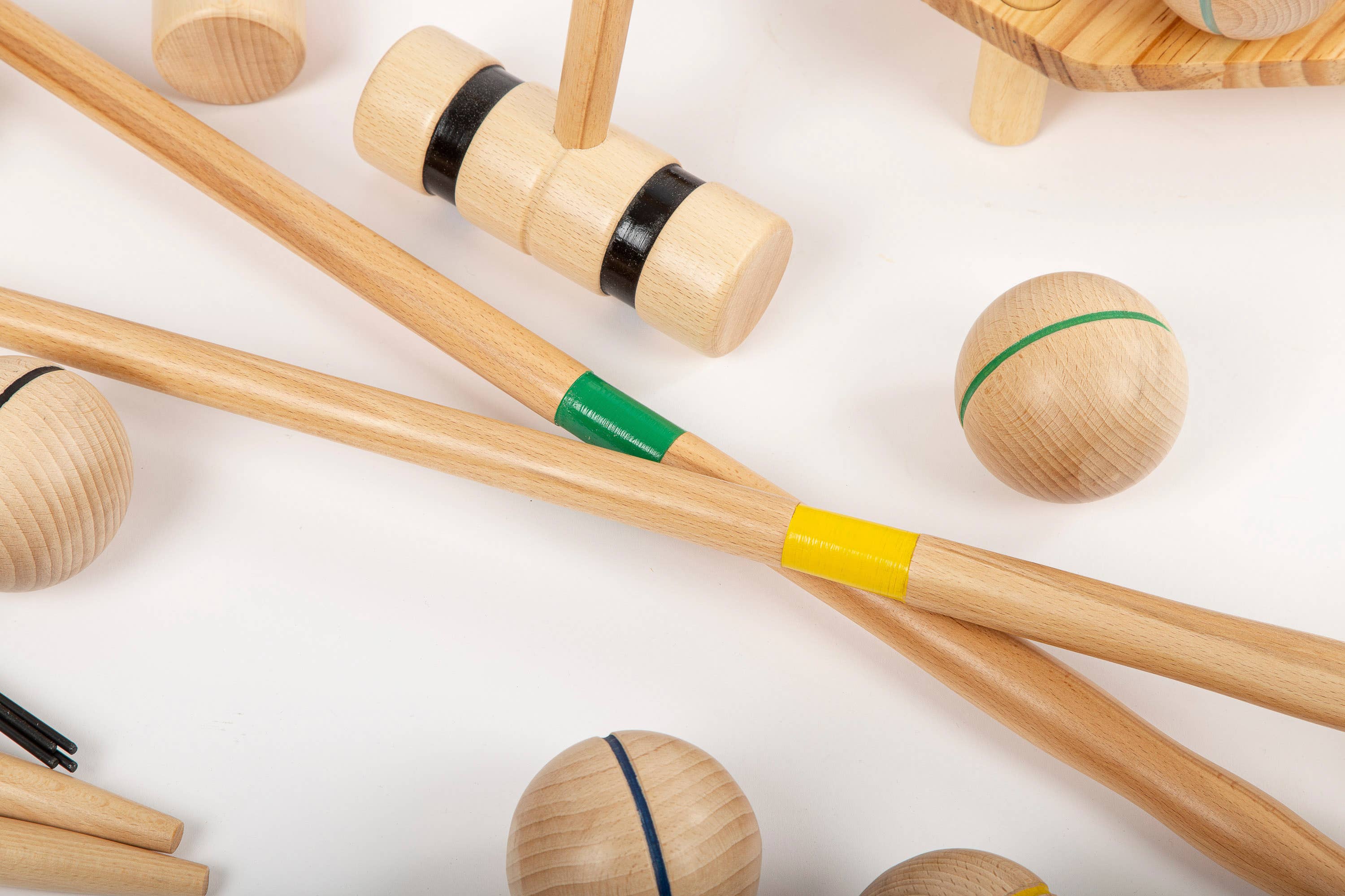 MORA PLAY - Wholesale Sporting Accessories - Professional wooden croquet set - 6 Players5