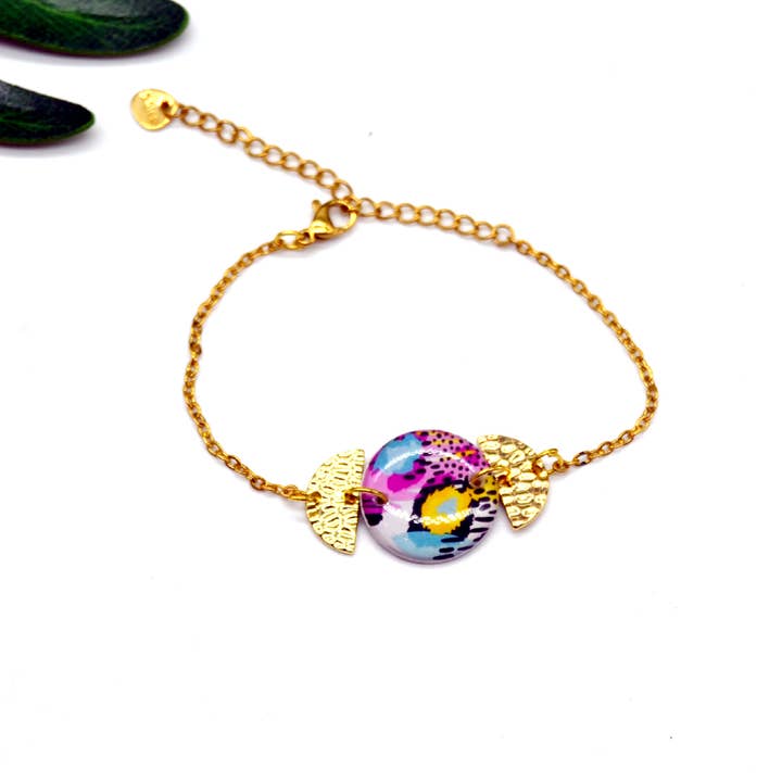 SUNKRIS - Wholesale Charm/Dangle Bracelet - Colorful handcrafted bracelet in resin and gold stainless steel1