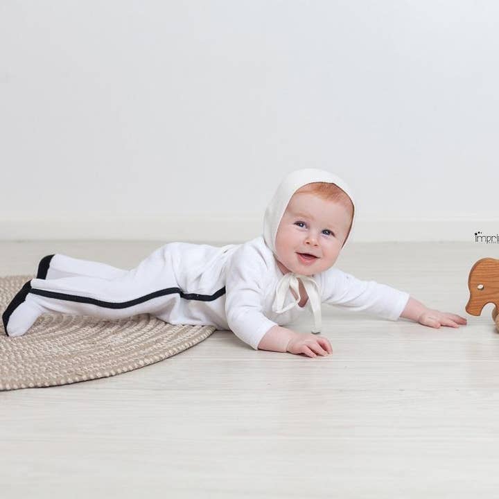 Elsa Easy Snap Baby Bodysuit, 75% Cotton for wholesale by briobebe. inc