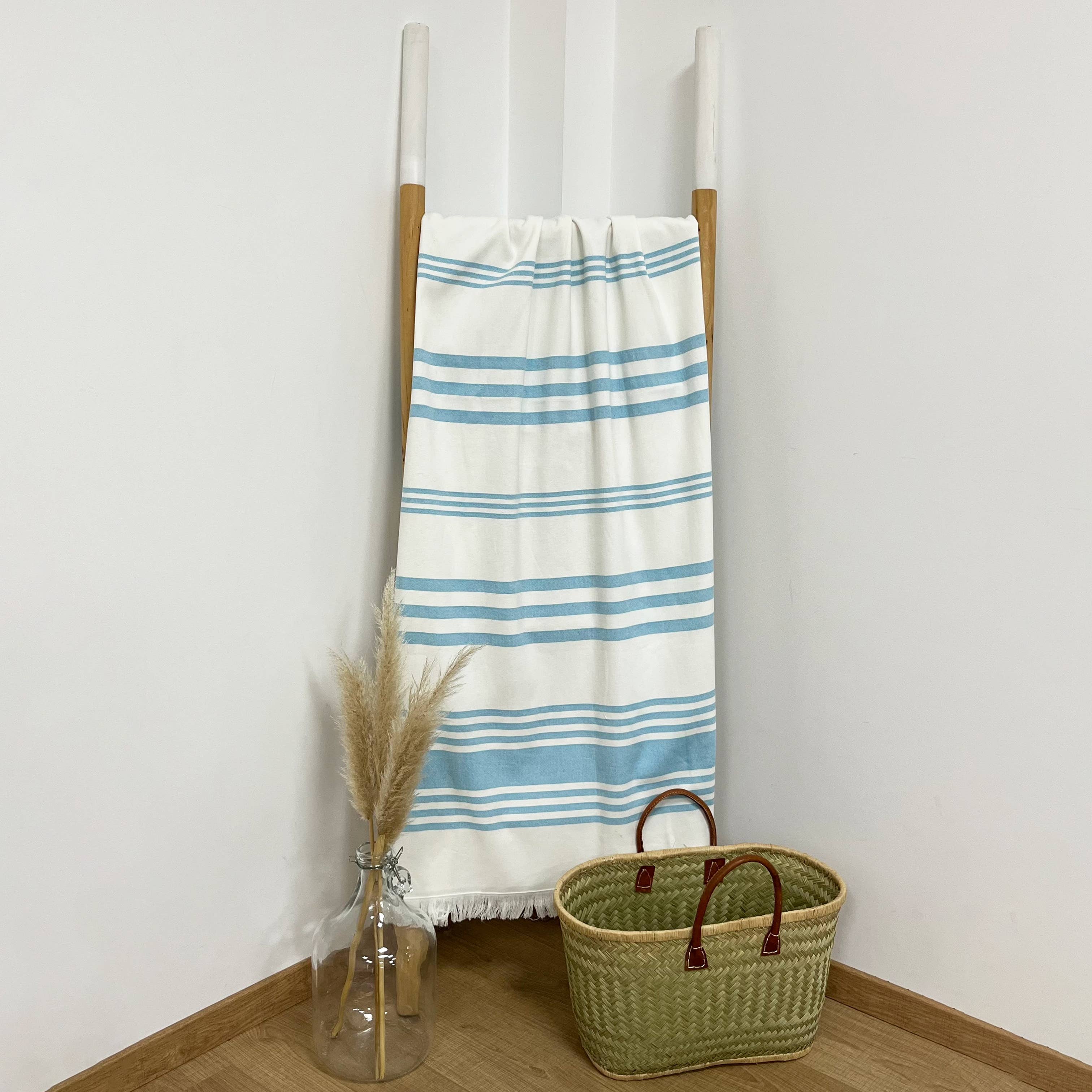 Le comptoir de la plage - Venta al por mayor Toallas de playa - Fouta de algodón con flecos y forro de esponja «Karabuk» de 400 g/m²1