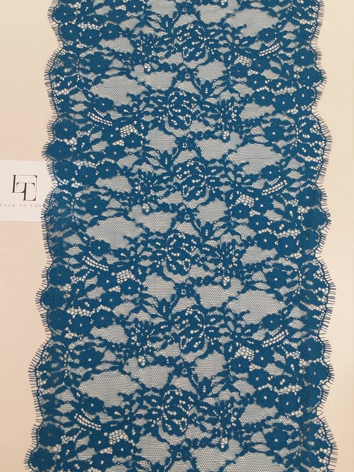 Véu de Noiva com Renda Turquesa e Borda de Renda por atacado de Lace To Love