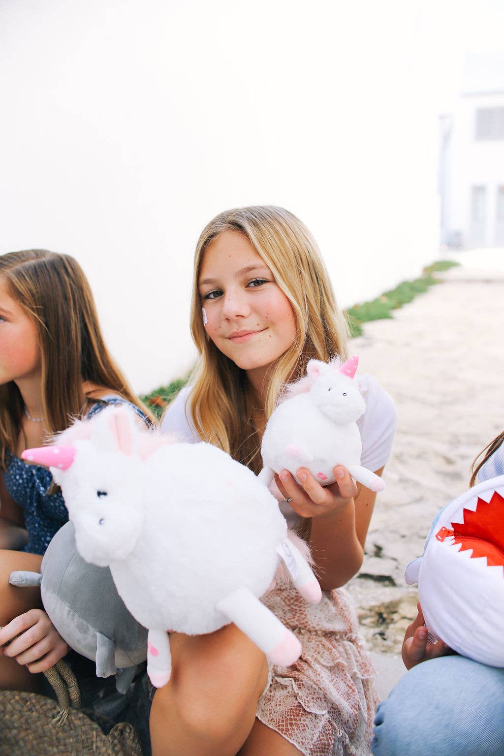 Boo Boo Ball USA – wholesale First aid kit – Boo-Boo Keychain LILY UNICORN4