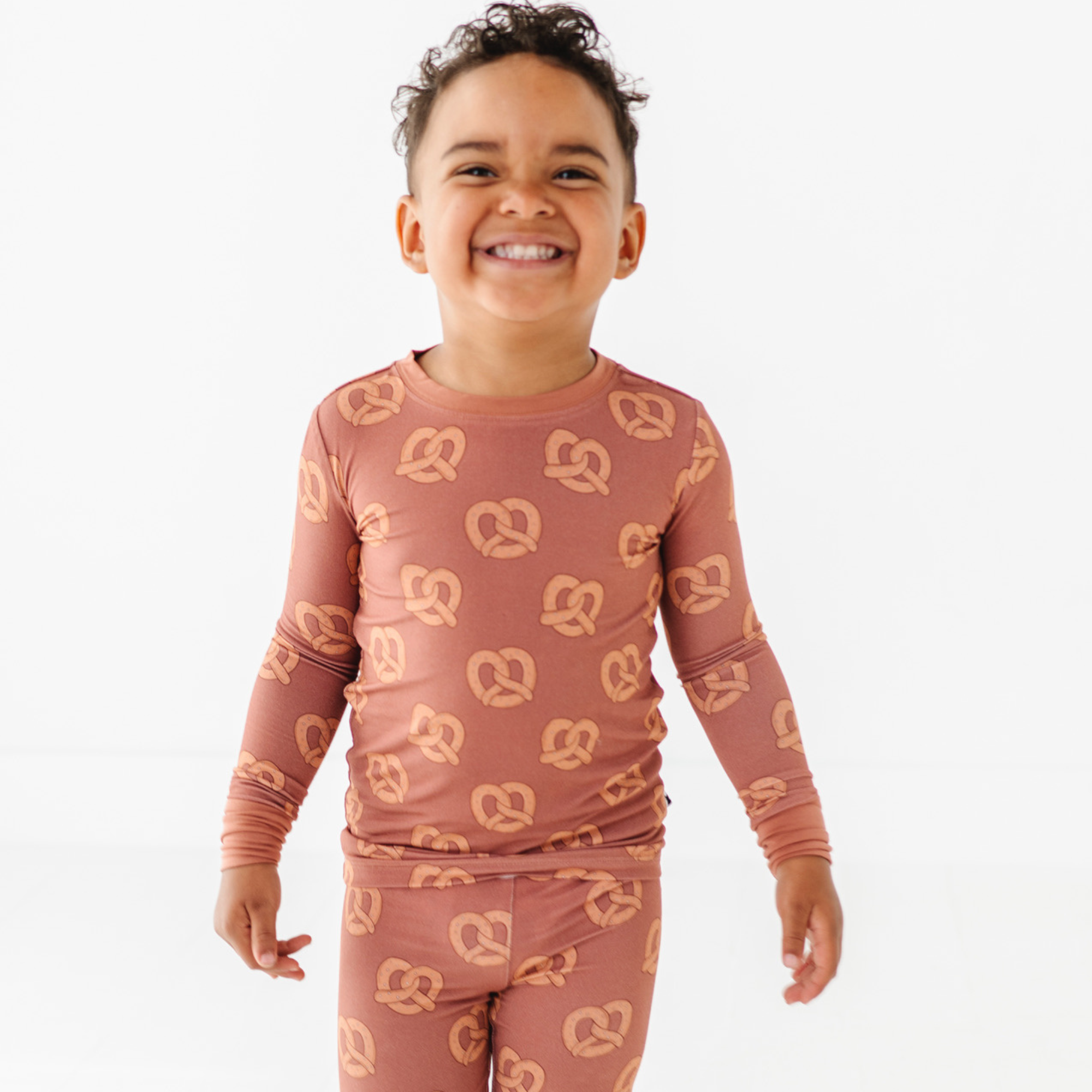 Kiki + Lulu – Conjunto de pijama - Crianças por atacado – Pijamas Pretzel para Crianças0